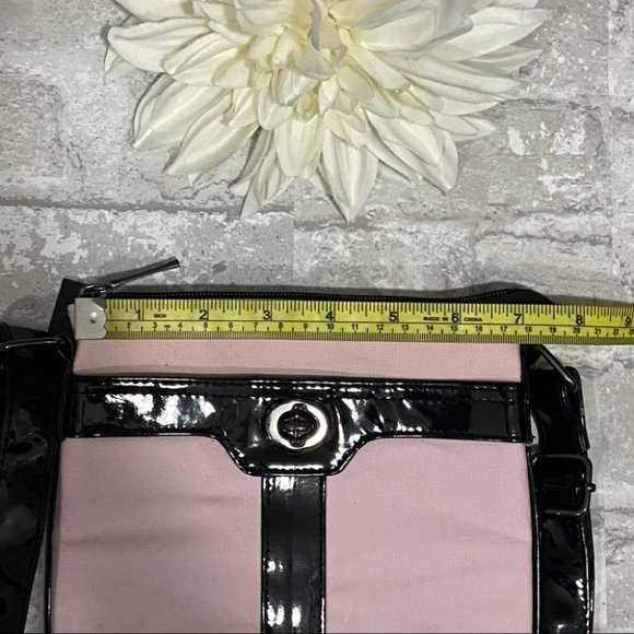 NWOT Mary Kay Pink & Black Crossbody Bag - Picture 12 of 13
